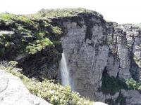 Vista do mirante lateral da Cachoeira da Fumaça. Foto: Violeta de Souza Martins,2020.