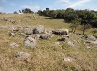 Área com extenso campo de matacões originados do granito Caçapava do Sul.